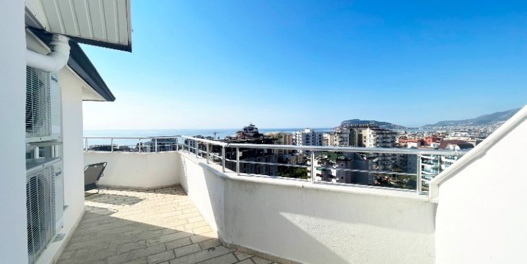 beachfront large duplex penthouse apartment for sale 45