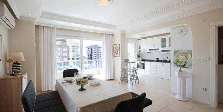 alanya zentrum penthouse 4+1 in renoviertem zustand 6