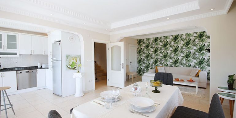 alanya zentrum penthouse 4+1 in renoviertem zustand 8