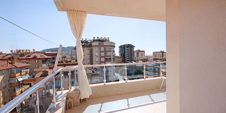alanya zentrum penthouse 4+1 in renoviertem zustand 17
