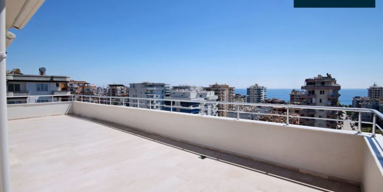 möbelierte 5 zimmer penthouse strandnahe in alanya 1