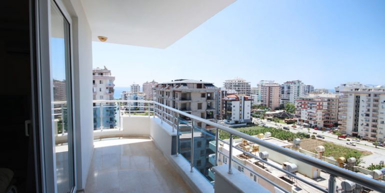 möbelierte 5 zimmer penthouse strandnahe in alanya 13