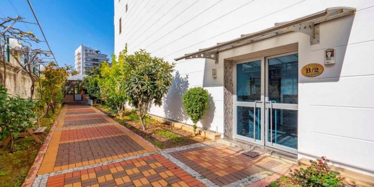 strandnahe penthouse wohnung zu verkaufen 24