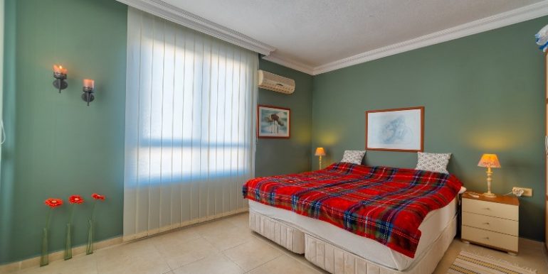 strandnahe grosse 3 zimmer wohnung alanya oba 10