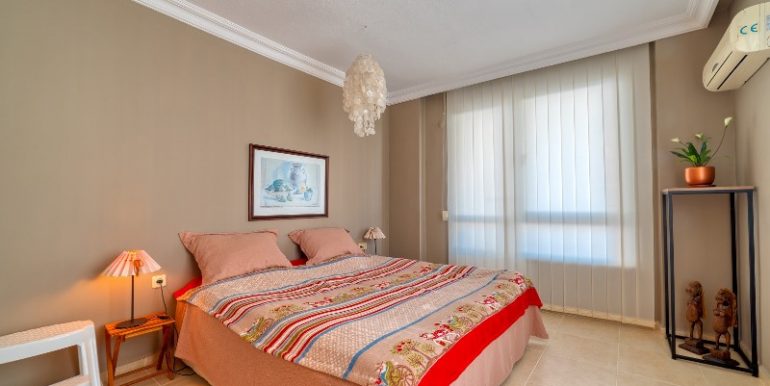 strandnahe grosse 3 zimmer wohnung alanya oba 16