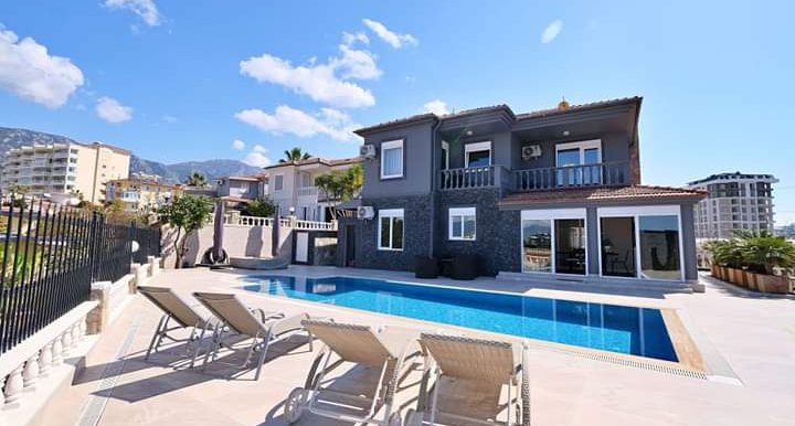 Strandnahe private Villa in Alanya zu verkaufen 26