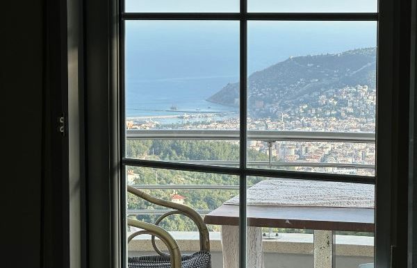 ELIT 4 RESIDENCE MEERBLICK DUBLEX TEPE ALANYA 11