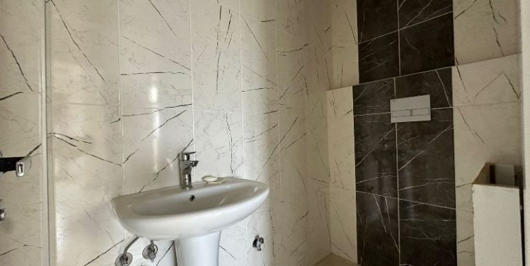Neubau Wohnung 4 Zimmer mit getrennte Küche 20