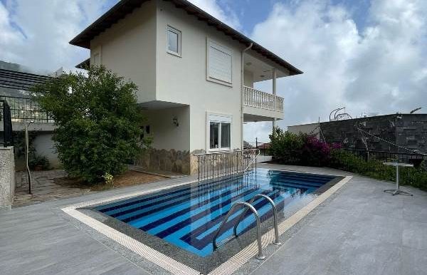 private Villa in Alanya Tepe Zu Verkaufen 1