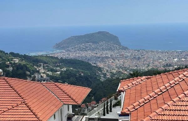 private Villa in Alanya Tepe Zu Verkaufen 2