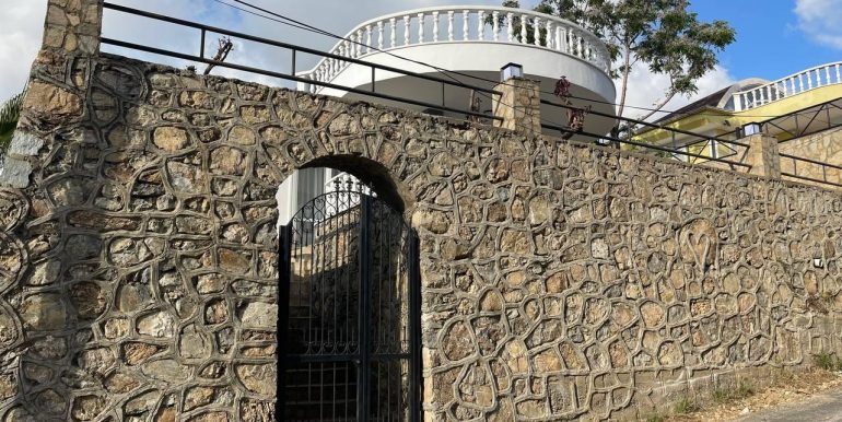 Strandnahe Komplett Renovierte Villa Alanya für 229.000Euro 2