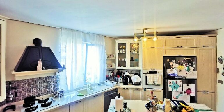 3 Zimmer Strandnahe Wohnung Alanya Oba 148000 Euro 9