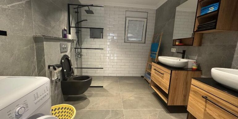 4 Zimmer Villa Alanya mit Pool und Garage 6