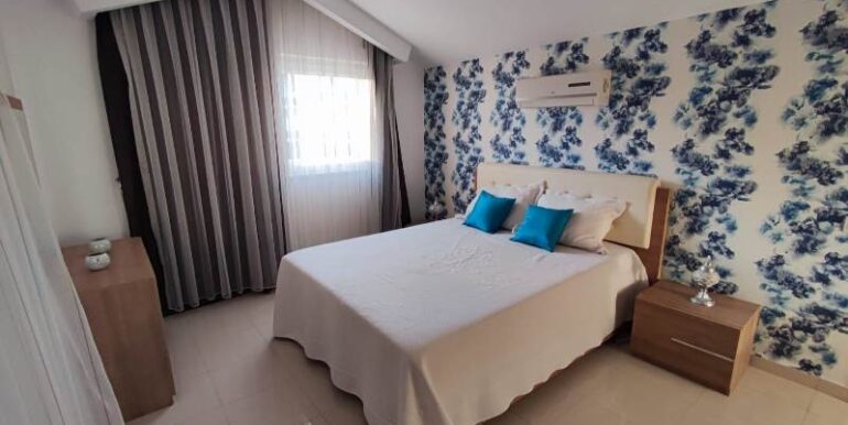 6 zimmer dublex wohnung 800m zum kleopatrastrand 7