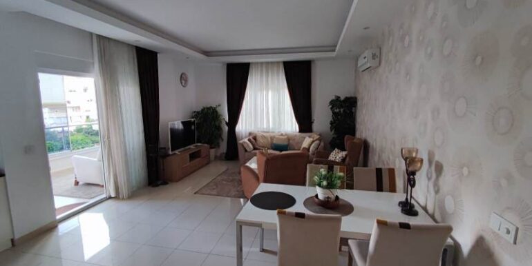 6 zimmer dublex wohnung 800m zum kleopatrastrand 11
