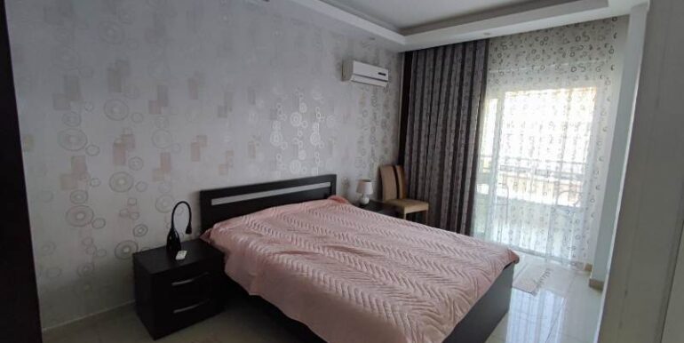 6 zimmer dublex wohnung 800m zum kleopatrastrand 18