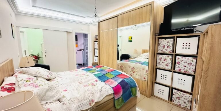 CİKCİLLİ TAYA PARK APARTMENT 8