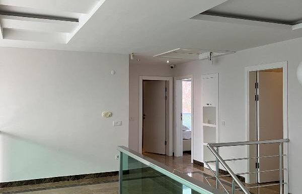 Neubau Private Villa Alanya Kargicak 5+1 Mit Privatpool 17