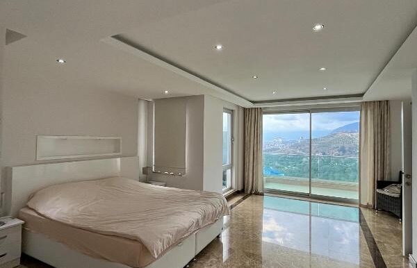 Neubau Private Villa Alanya Kargicak 5+1 Mit Privatpool 18