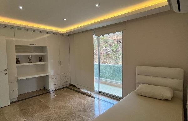 Neubau Private Villa Alanya Kargicak 5+1 Mit Privatpool 21