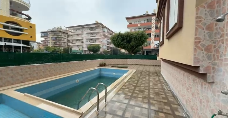 Schöne 3 Zimmer Wohnung Alanya Oba Strandnahe und Zentral 1