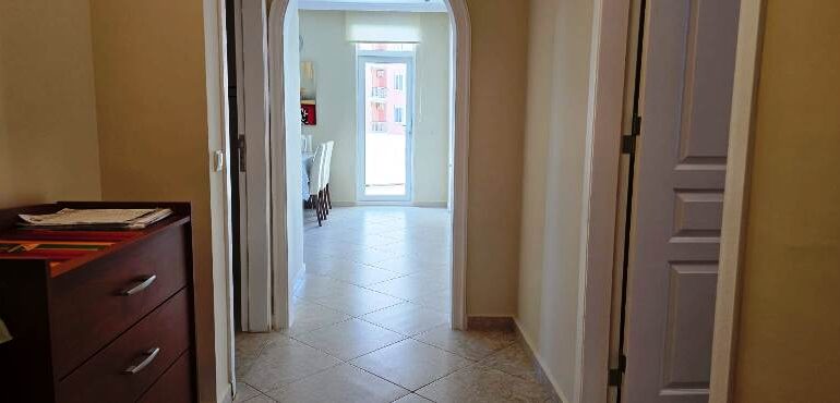 ALANYA TOSMUR 3 ZIMMER WOHNUNG 130.000 EURO 2