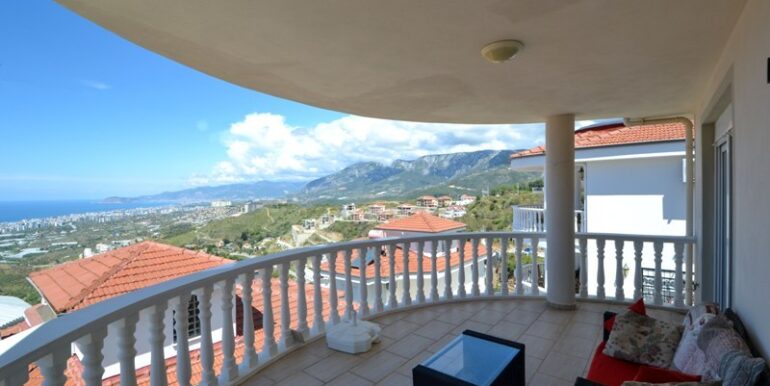 GROSSE MEERBLICK VILLA ALANYA FÜR 325.000 EURO 12