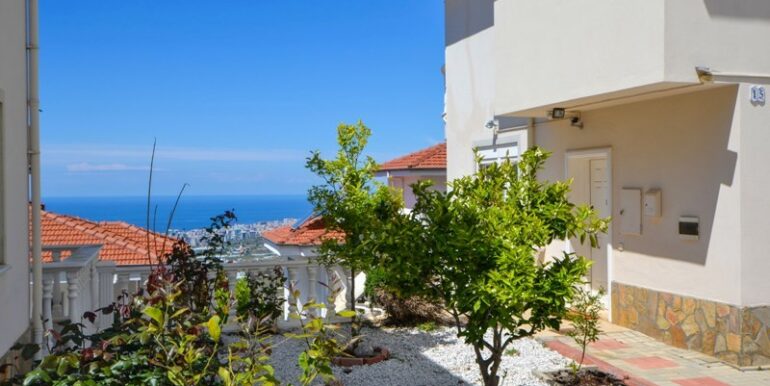 GROSSE MEERBLICK VILLA ALANYA FÜR 325.000 EURO 32