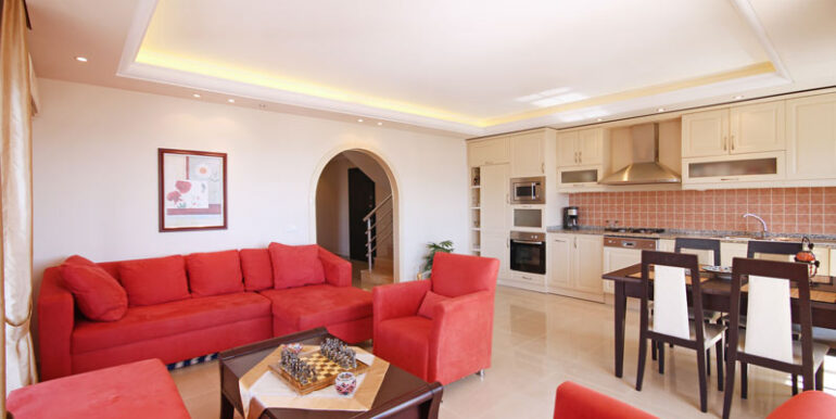 STRANDNAHE GROSSE PENTHOUSE ZU VERKAUFEN 5