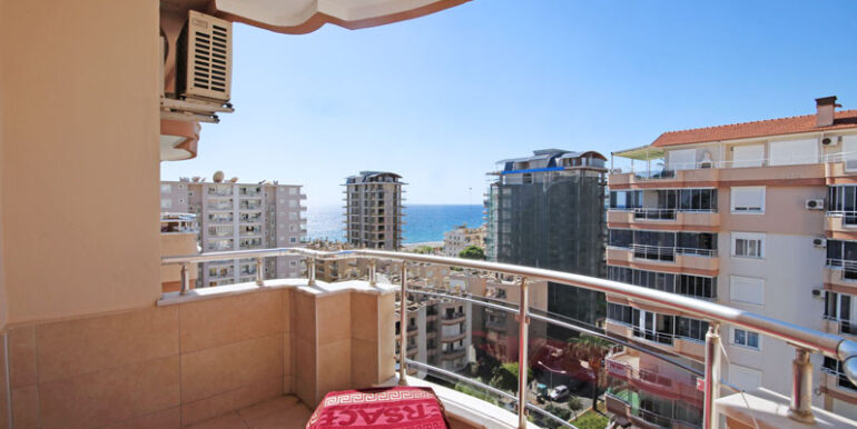 STRANDNAHE GROSSE PENTHOUSE ZU VERKAUFEN 19