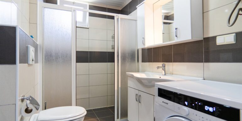 Drei Zimmer Ferienwohnung in alanya-oba zu verkaufen 9