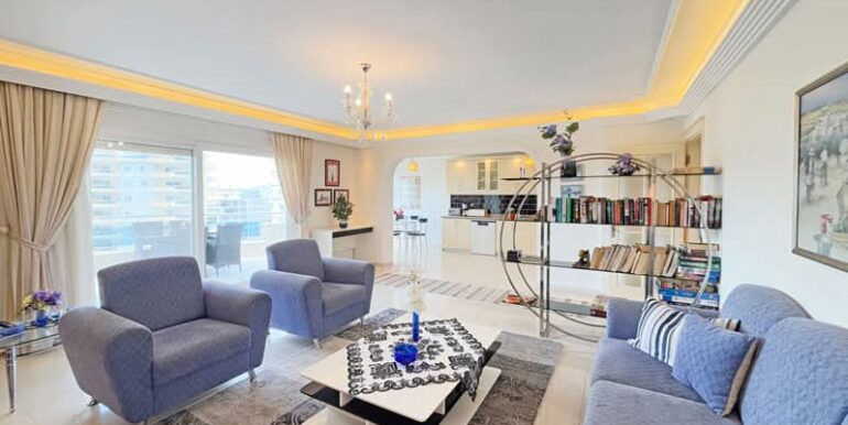 Große 3-zimmer-residenz Wohnung mit Meerblick 1