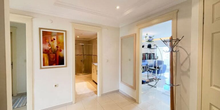 Große 3-zimmer-residenz Wohnung mit Meerblick 10