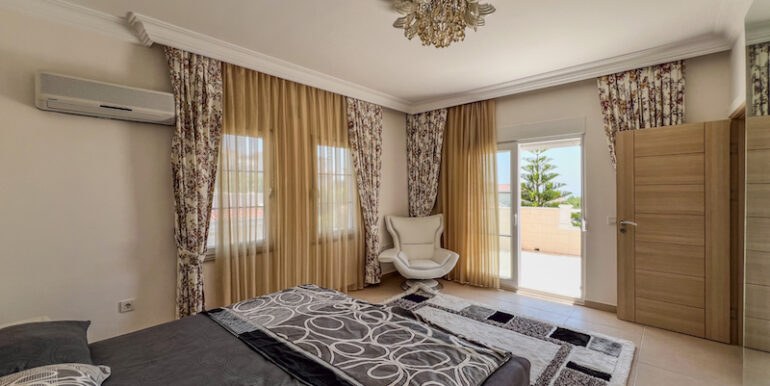 Hot Sale - Villa im Angebot OF88 7
