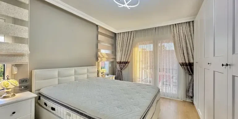 Komplett Renoviert-Villa mit Pool BU20 5