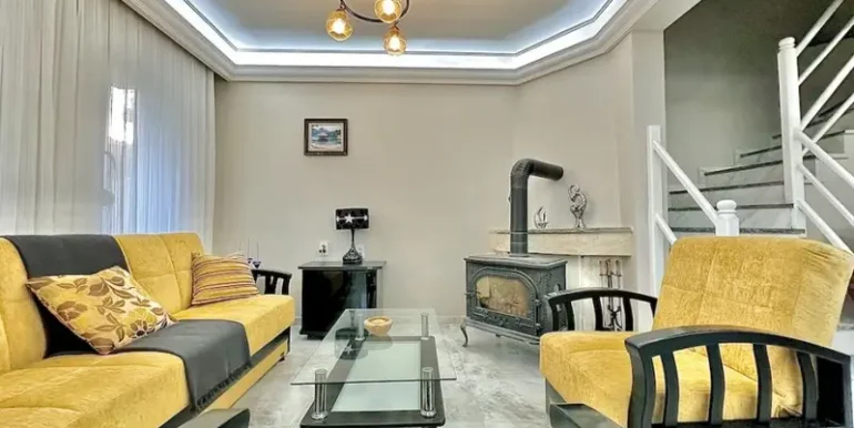 Komplett Renoviert-Villa mit Pool BU20 14