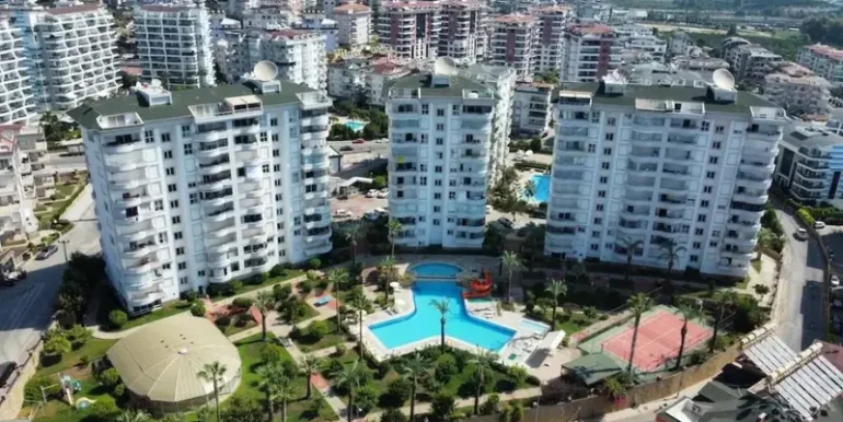 Komplett Renovierte Residenz Wohnung 5678 2