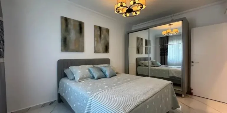 Komplett Renovierte Residenz Wohnung 5678 3