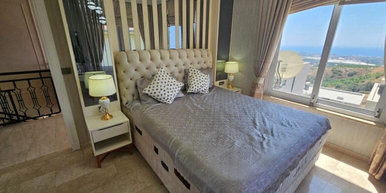Meerblick Villa in Alanya für 349.000 Euro 10