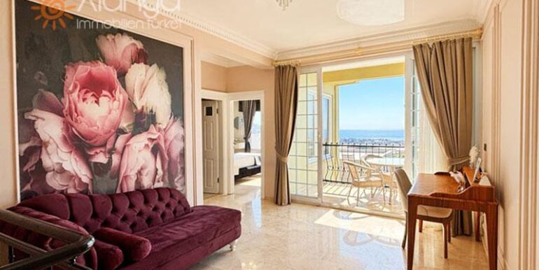Meerblick Villa in Alanya für 349.000 Euro 39