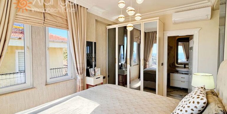 Meerblick Villa in Alanya für 349.000 Euro 46