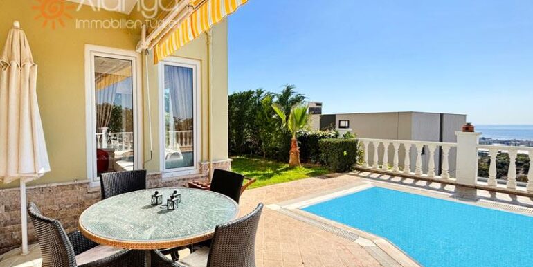 Meerblick Villa in Alanya für 349.000 Euro 61