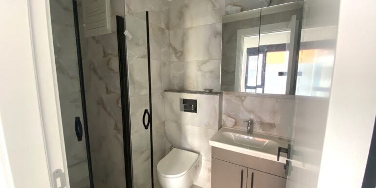 3 Zimmer Neubau Residenz Wohnung für 100.000euro 4