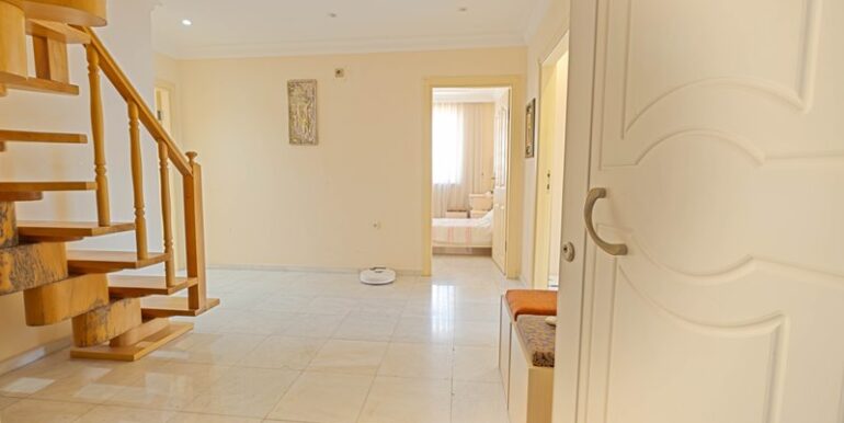 Alanya Oba Strandnahe Grosse Dublex Wohnung für 159.000 Euro 4