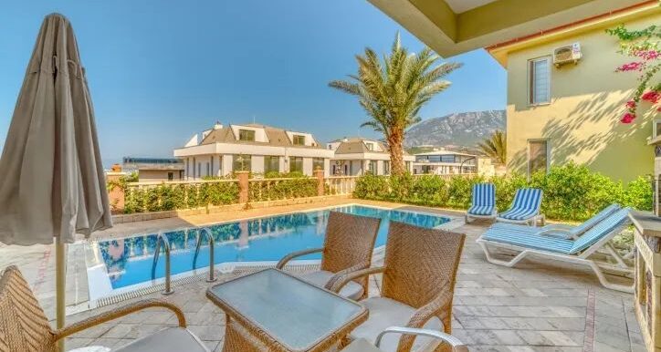 Alanya Privatvilla mit Meerblick im Angebot 9