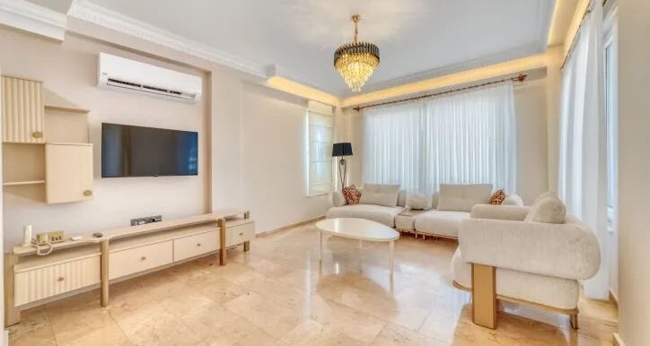 Alanya Privatvilla mit Meerblick im Angebot 13