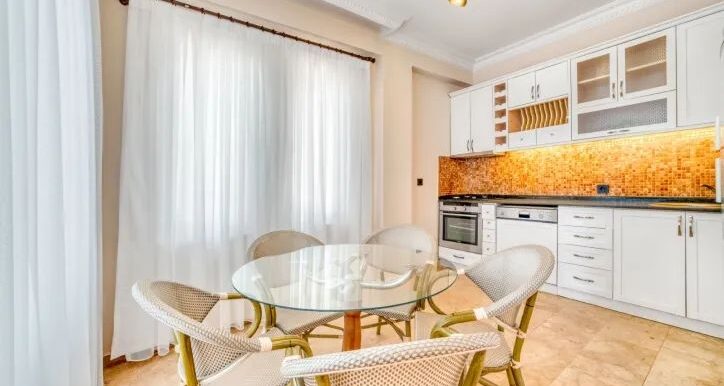 Alanya Privatvilla mit Meerblick im Angebot 18