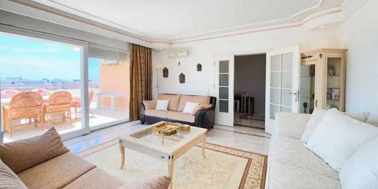 Große Meerblick Penthouse mit Garage 24