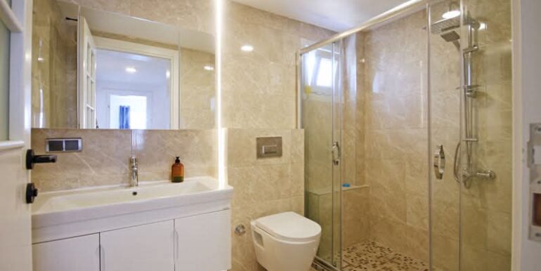 Große Strand Villa Alanya für 189.000 Euro 19