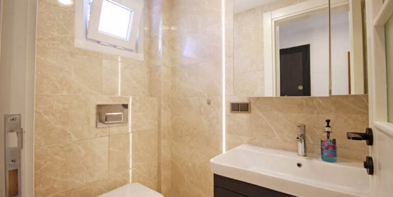 Große Strand Villa Alanya für 189.000 Euro 25